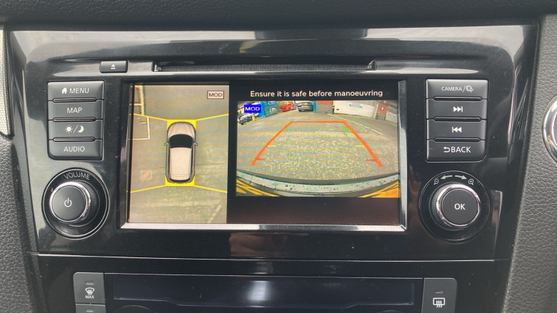 Nissan Qashqai 1.5 dCi 115 N-Connecta 5dr Diesel Hatchback